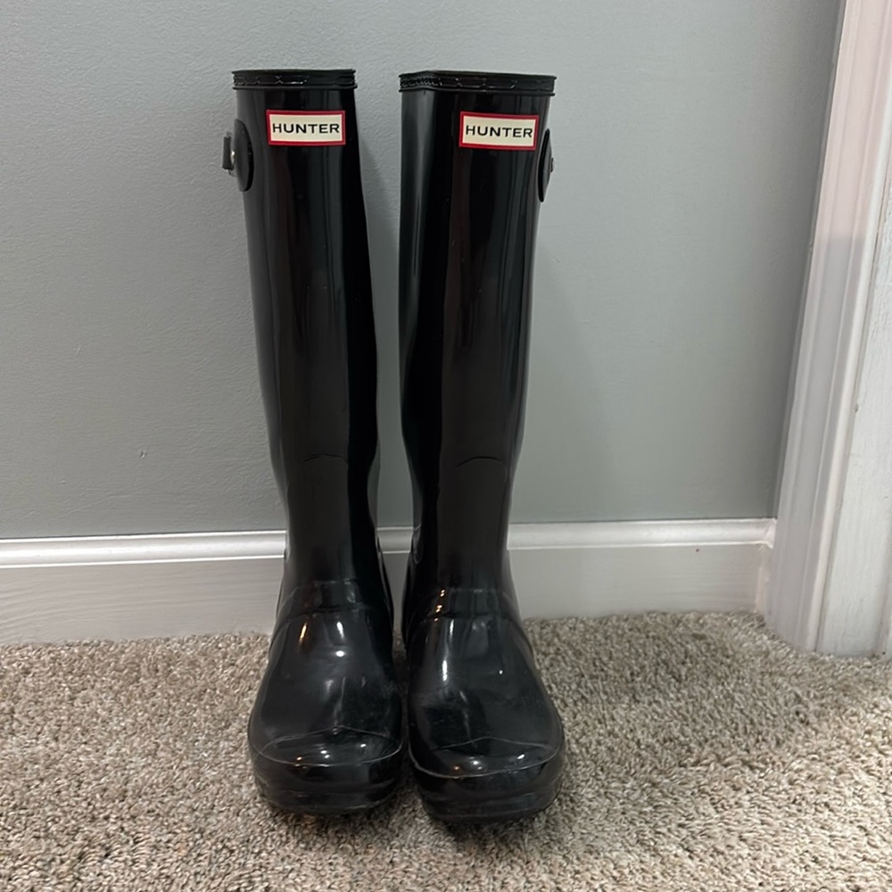 Black Hunter boots size 7 - Picture 1 of 4